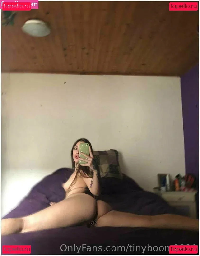tinyboom2021 Onlyfans Photo Gallery 