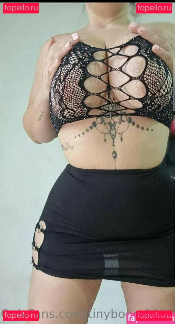 tinyboom2021 Onlyfans Photo Gallery 