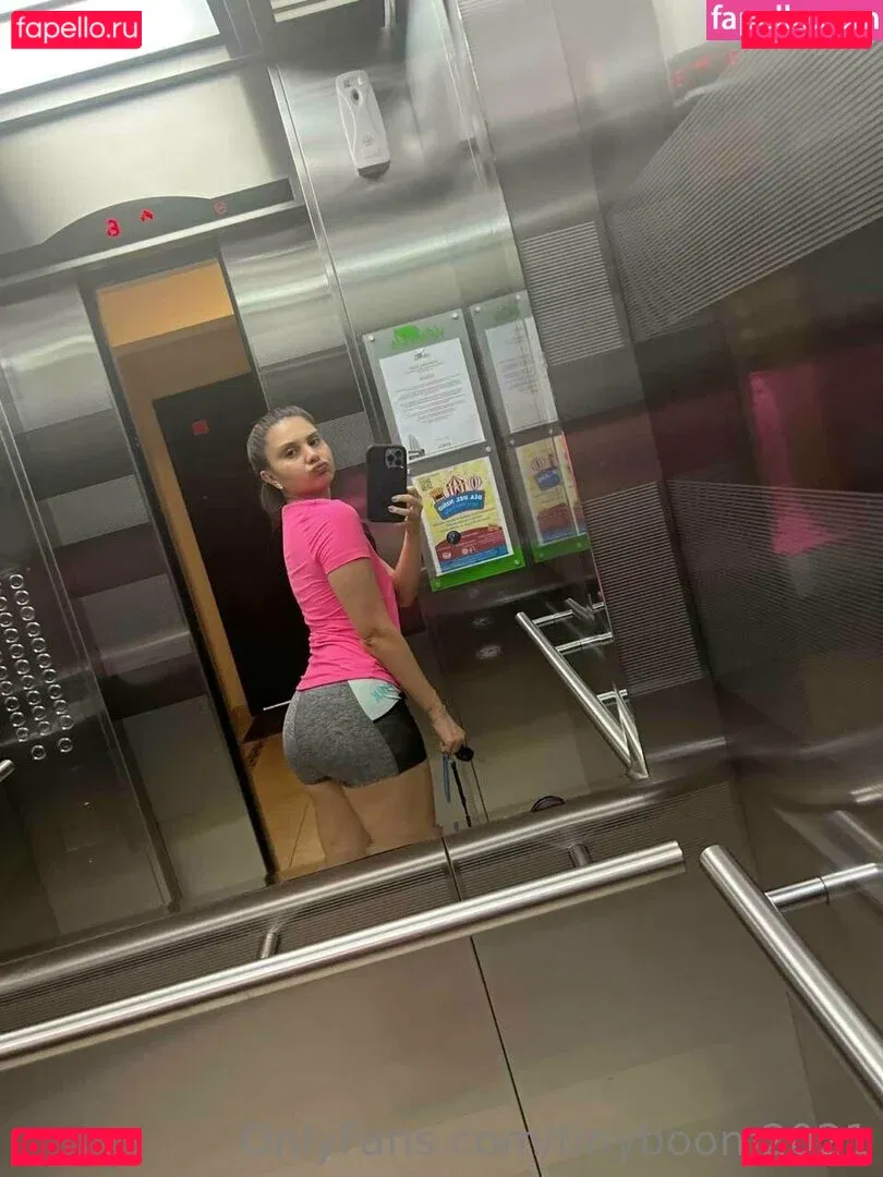 tinyboom2021 Onlyfans Photo Gallery 