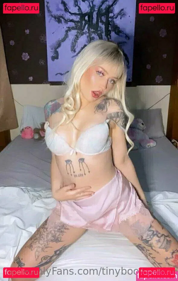 tinyboom2021 Onlyfans Photo Gallery 