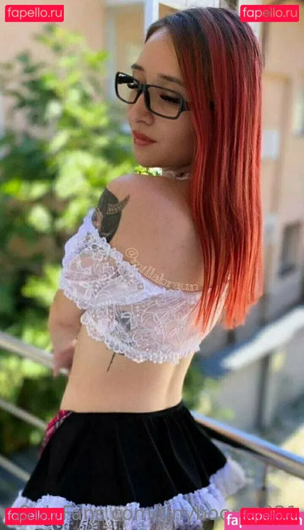 tinyboom2021 Onlyfans Photo Gallery 