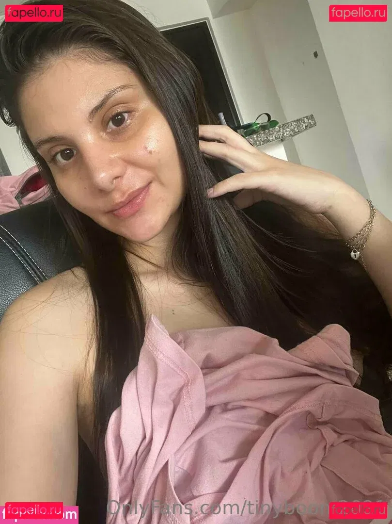 tinyboom2021 Onlyfans Photo Gallery 