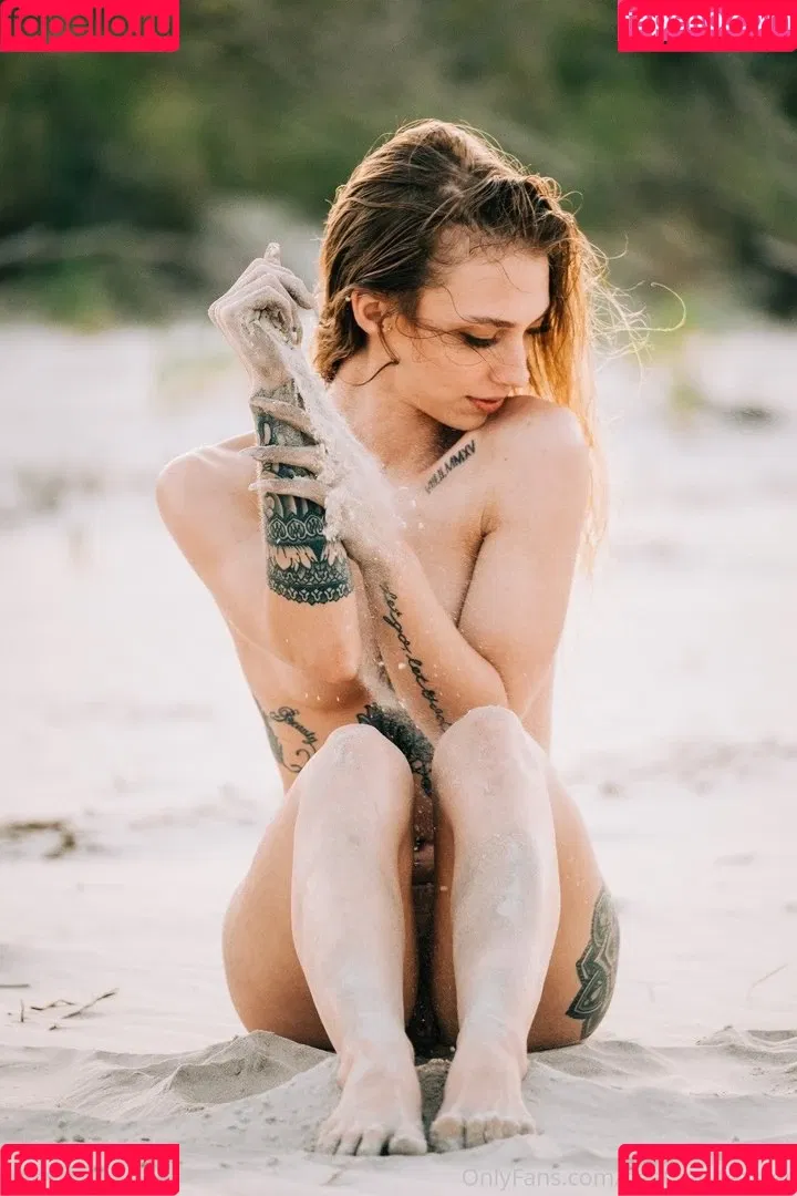 Heather Lavendre Onlyfans Photo Gallery 
