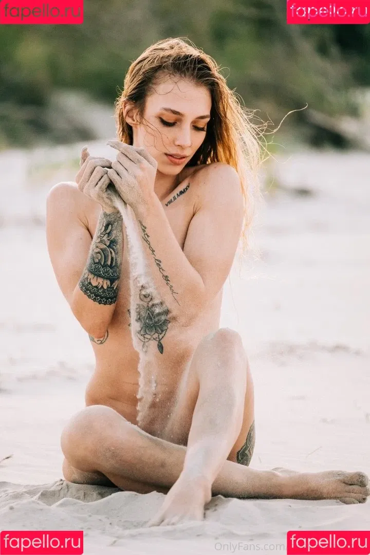 Heather Lavendre Onlyfans Photo Gallery 