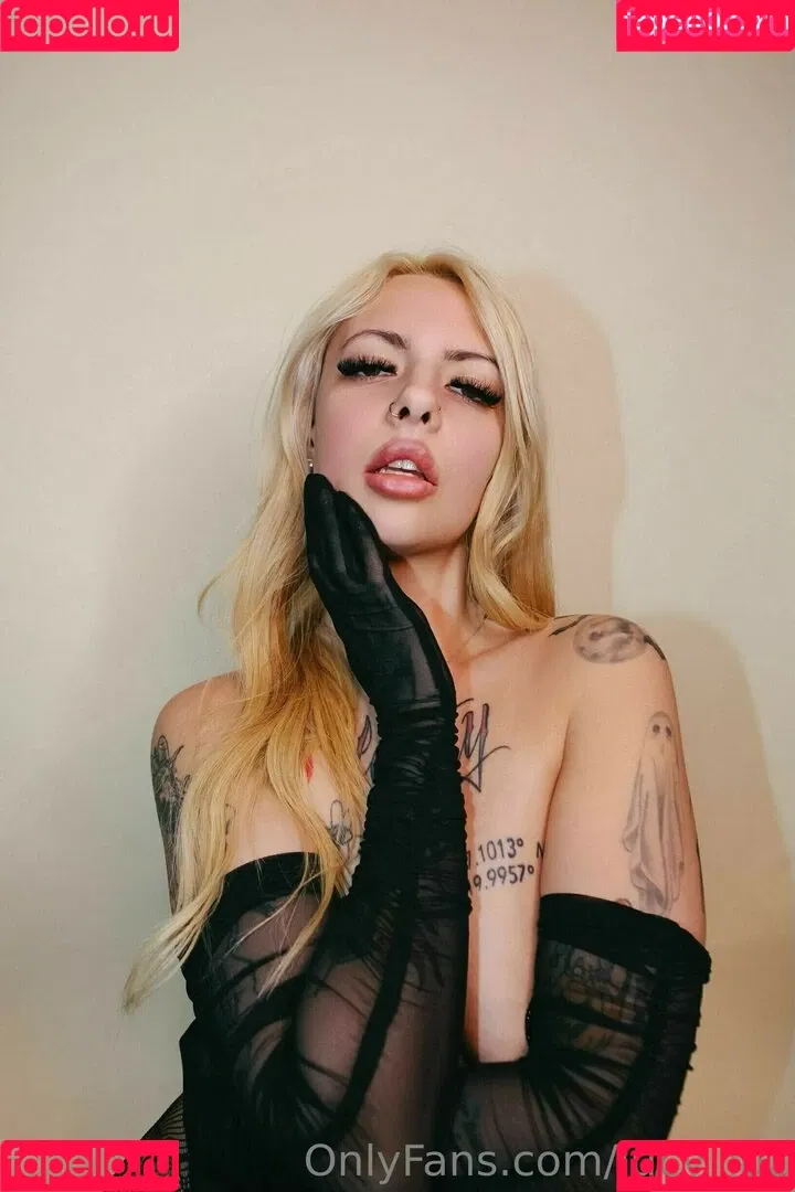 LucyLuz Onlyfans Photo Gallery 
