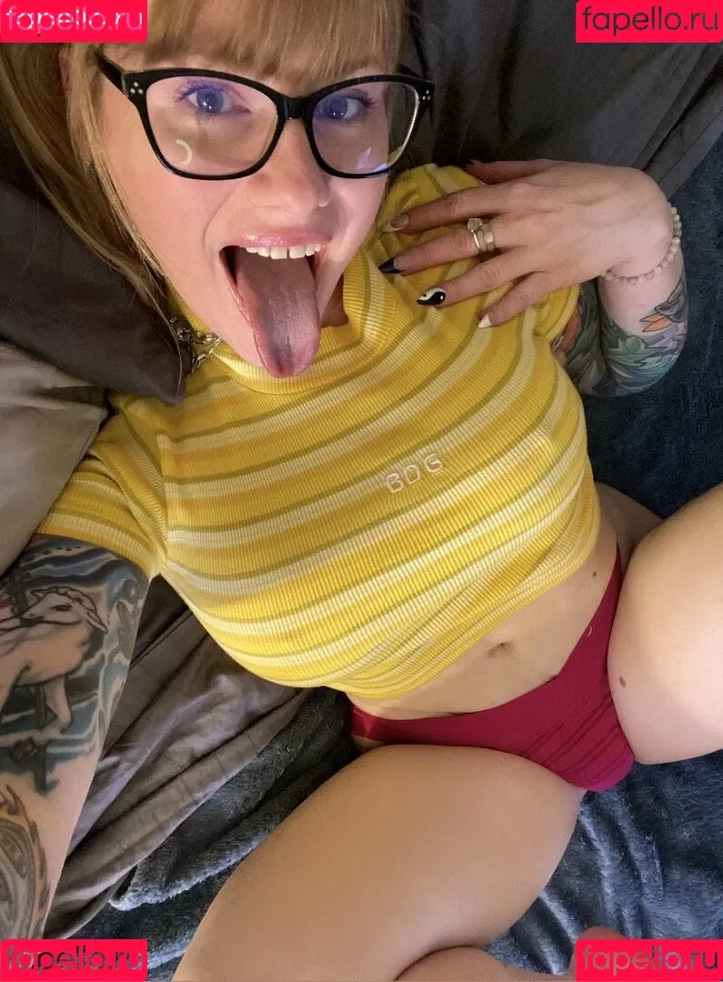Sarah Irene Witt Onlyfans Photo Gallery 