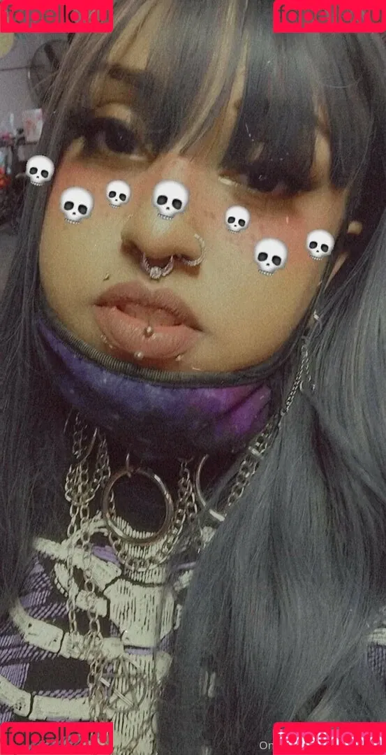 raeraejiggles Onlyfans Photo Gallery 