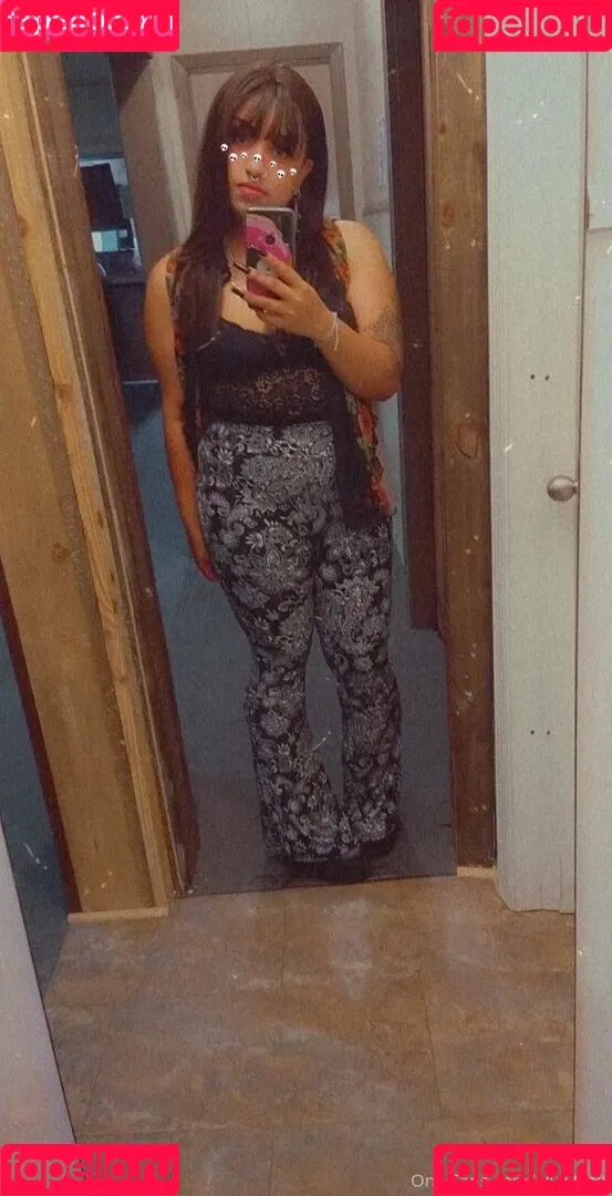raeraejiggles Onlyfans Photo Gallery 