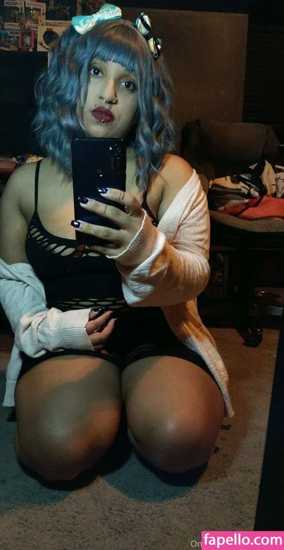 raeraejiggles Onlyfans Photo Gallery 