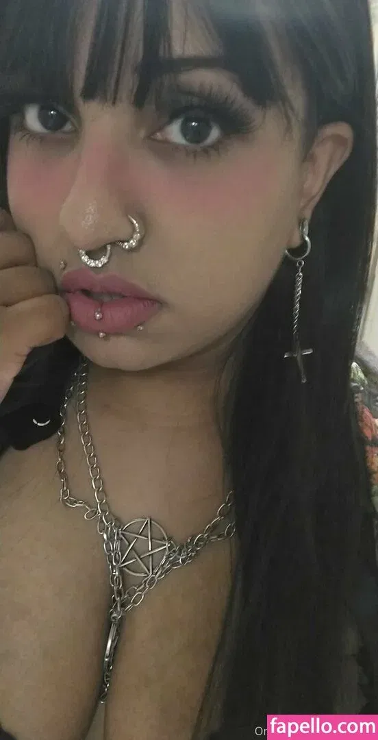 raeraejiggles Onlyfans Photo Gallery 