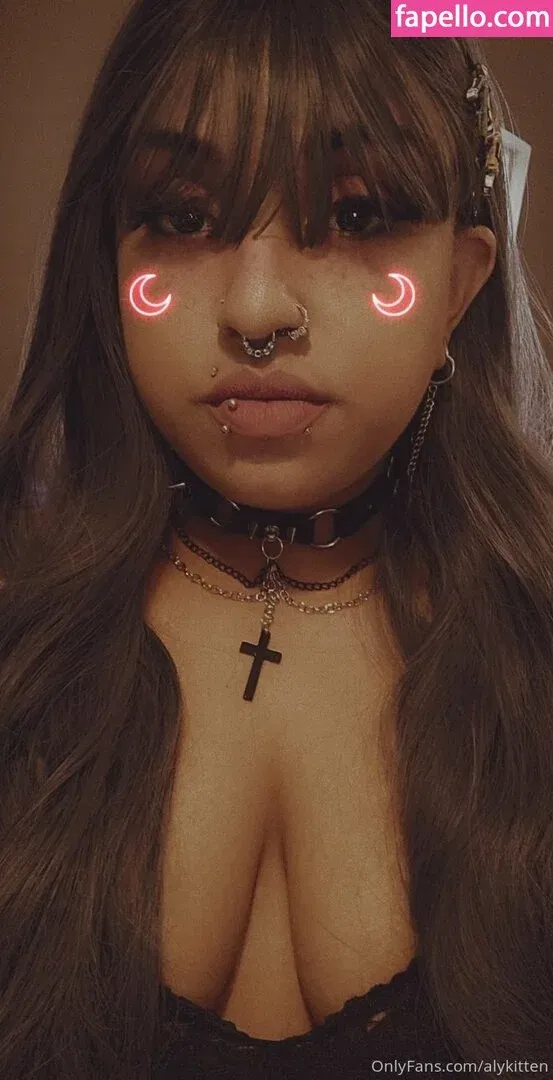 raeraejiggles Onlyfans Photo Gallery 