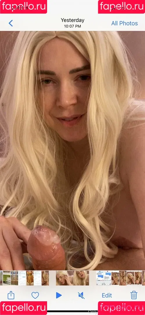 sydneymoon Onlyfans Photo Gallery 