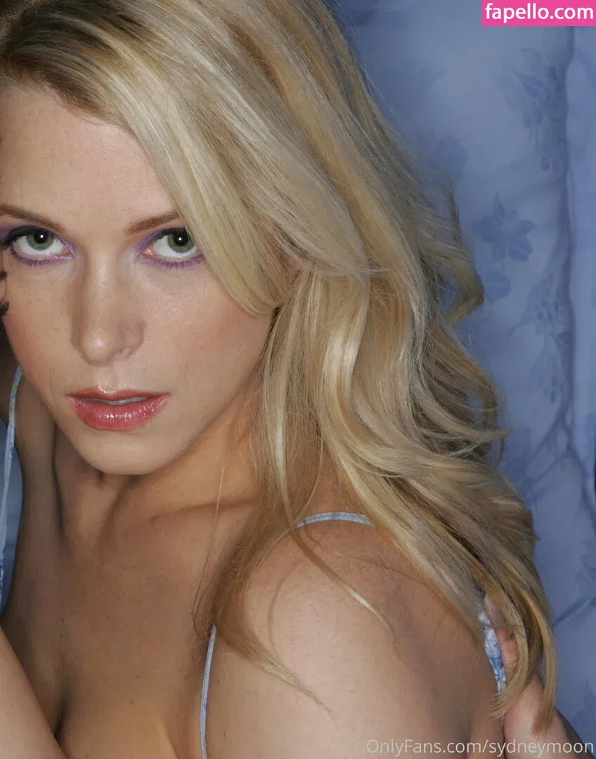 sydneymoon Onlyfans Photo Gallery 