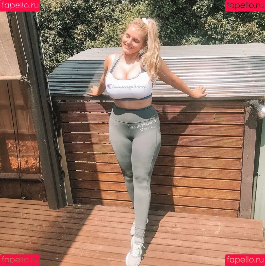 Casey Leigh Onlyfans Photo Gallery 