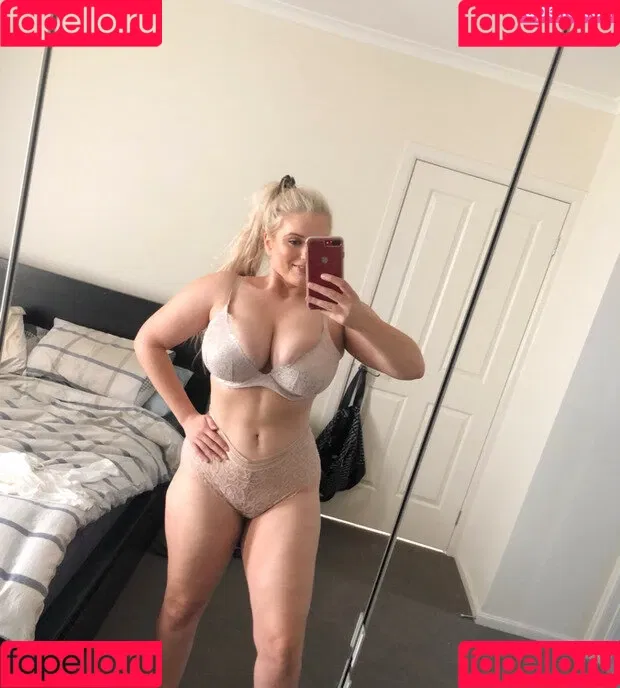 Casey Leigh Onlyfans Photo Gallery 