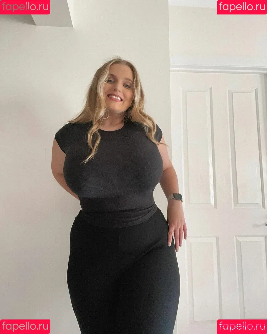 Casey Leigh Onlyfans Photo Gallery 