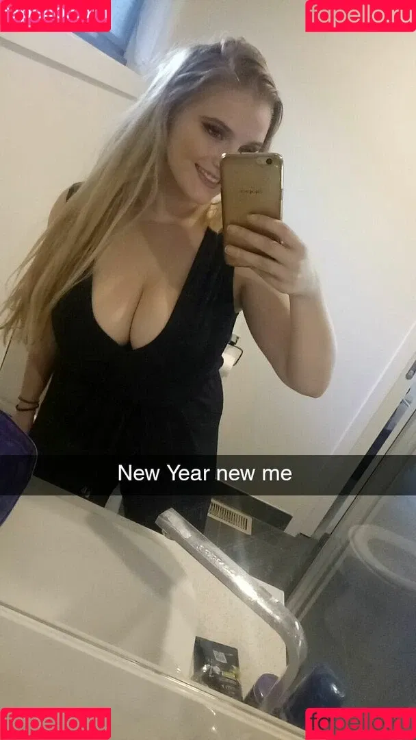 Casey Leigh Onlyfans Photo Gallery 