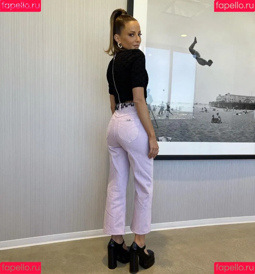 Kay Adams Onlyfans Photo Gallery 