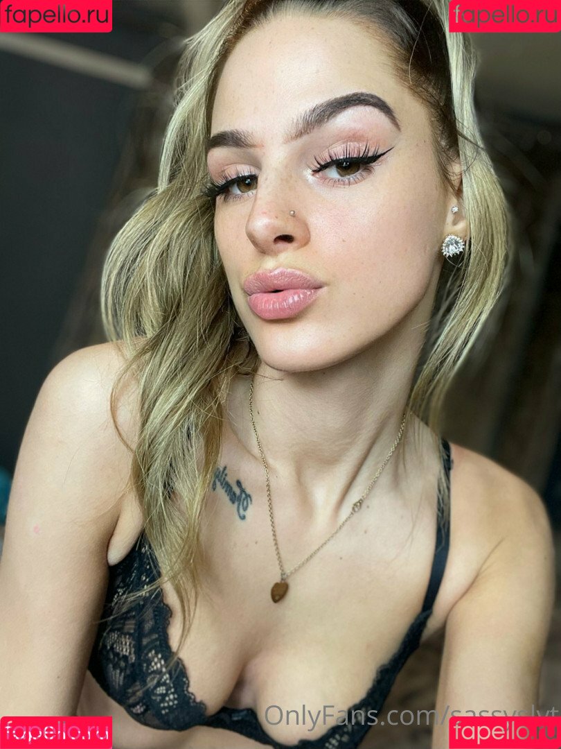 sassyslvt Onlyfans Photo Gallery 