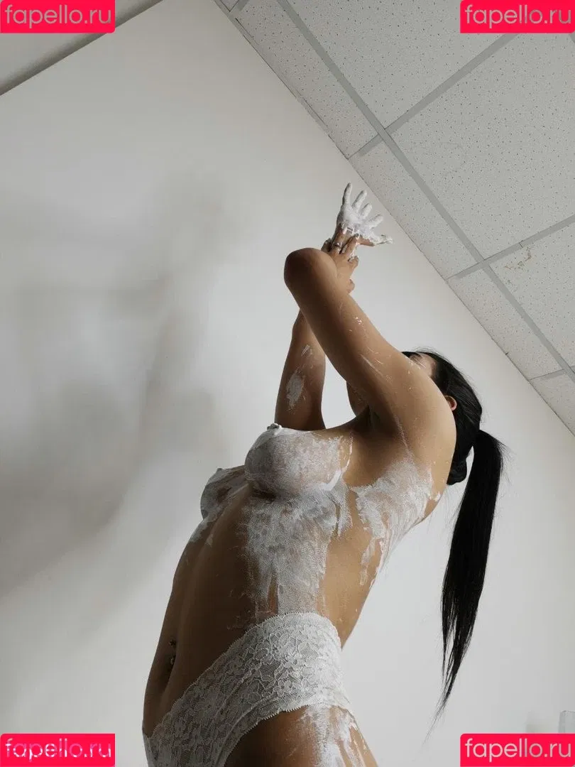 Anna Mukydza Onlyfans Photo Gallery 