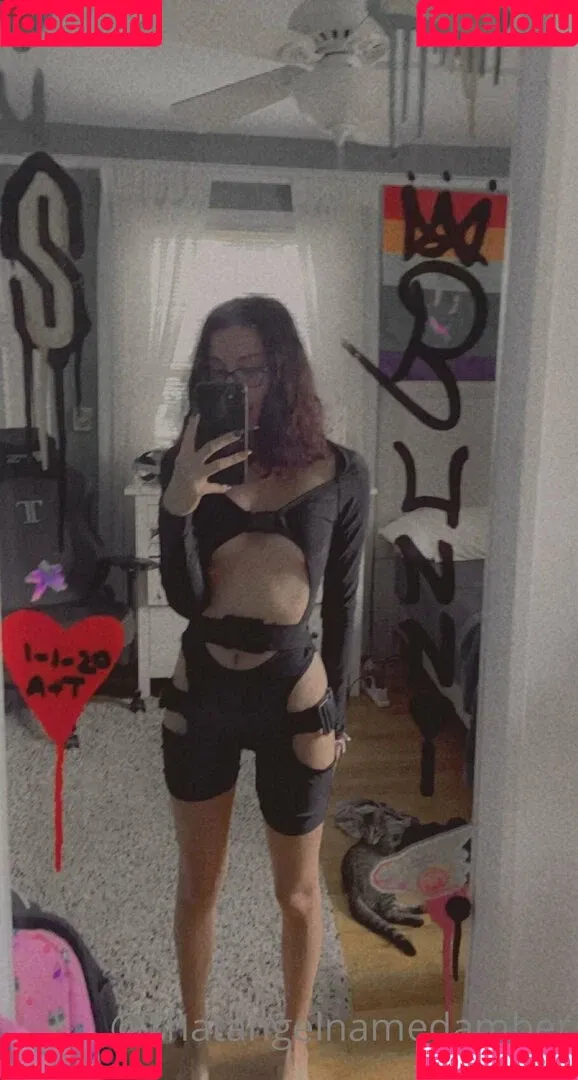 Thatangelnamedamber Onlyfans Photo Gallery 
