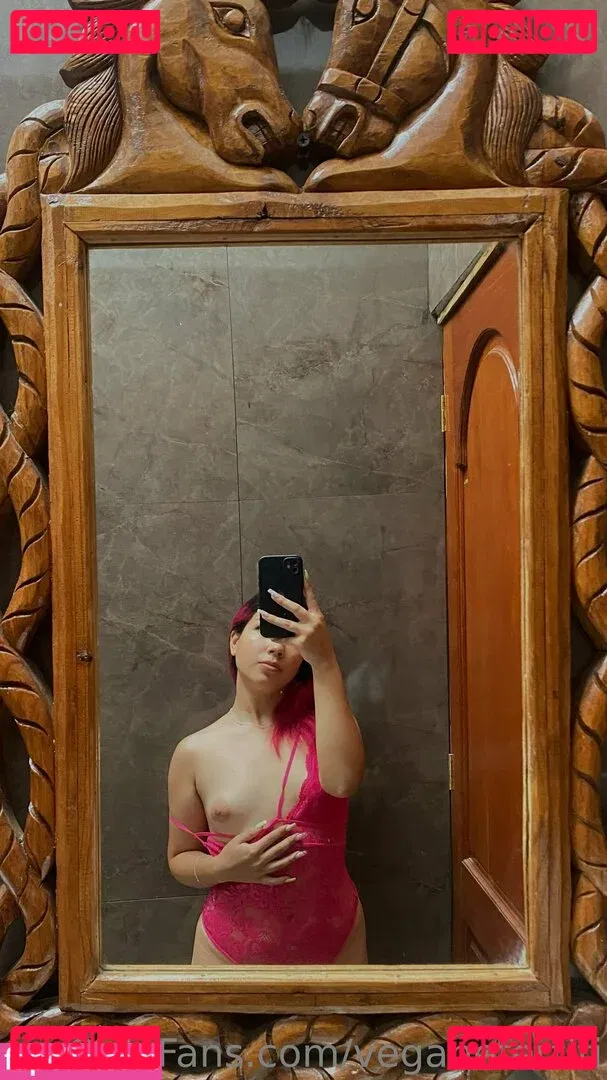 veganefertiti Onlyfans Photo Gallery 