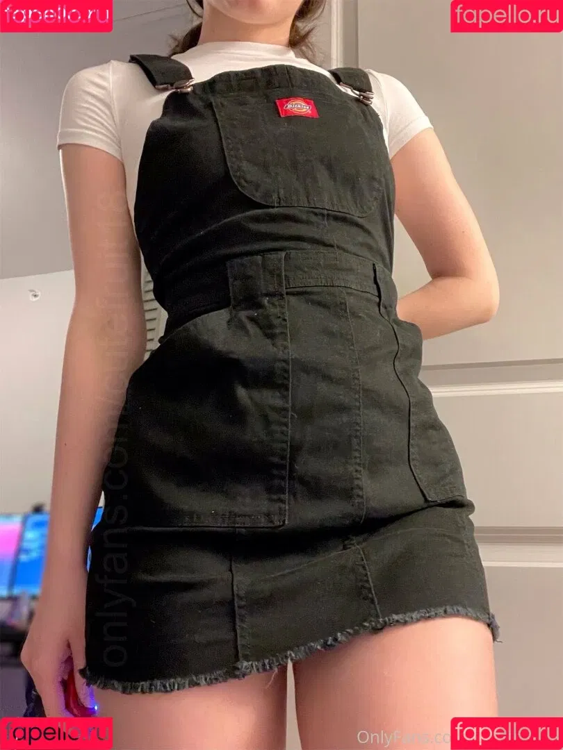 cutefruit18 Onlyfans Photo Gallery 