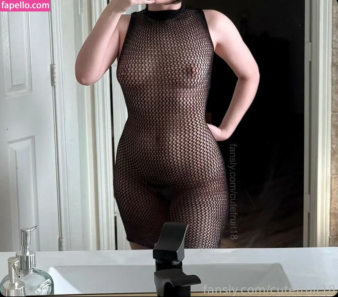 cutefruit18 Onlyfans Photo Gallery 