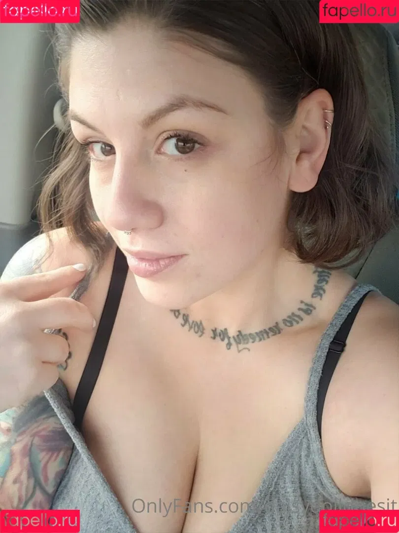 daisydolldoesit Onlyfans Photo Gallery 