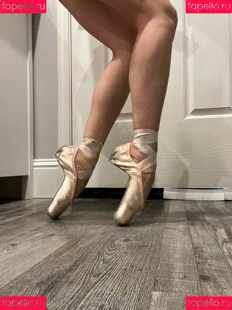 sweetsolesandtiptoes Onlyfans Photo Gallery 