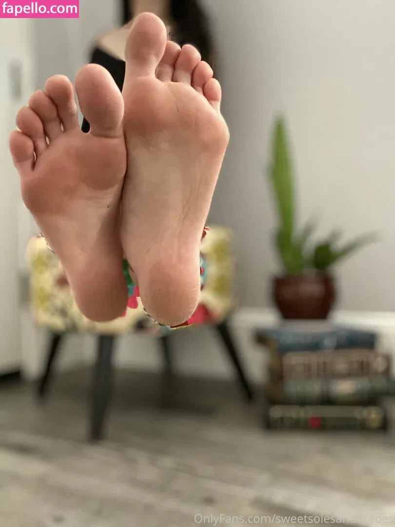 sweetsolesandtiptoes Onlyfans Photo Gallery 