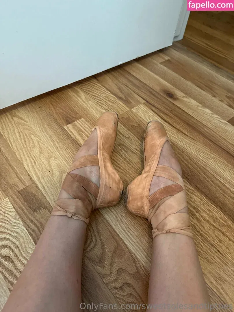 sweetsolesandtiptoes Onlyfans Photo Gallery 