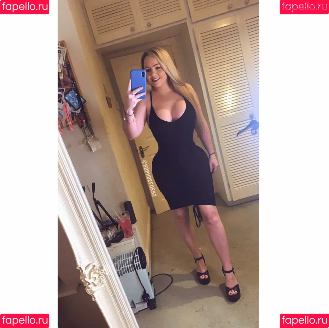 Sophie Defoe Onlyfans Photo Gallery 