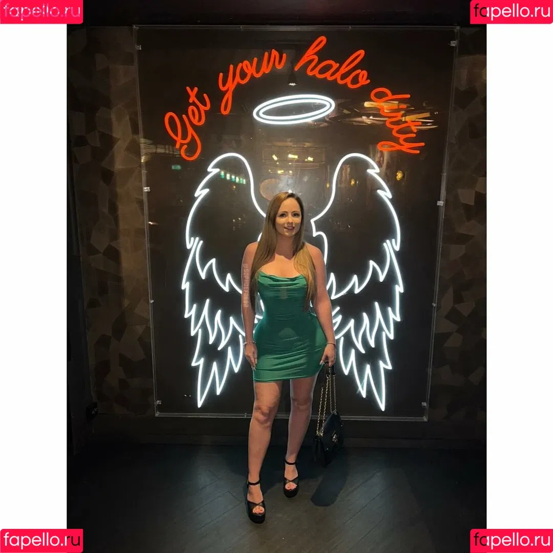 Sophie Defoe Onlyfans Photo Gallery 