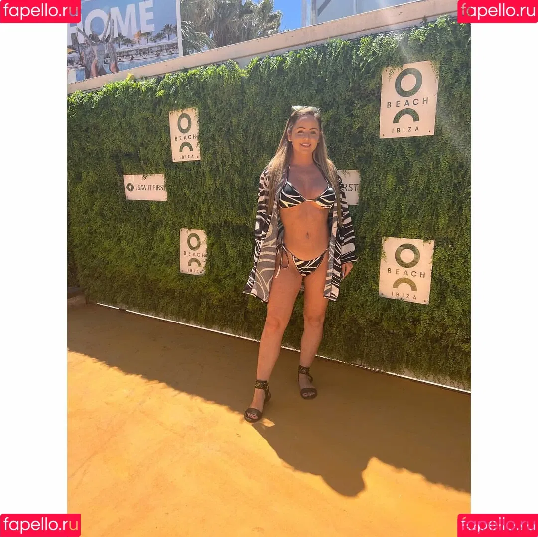 Sophie Defoe Onlyfans Photo Gallery 