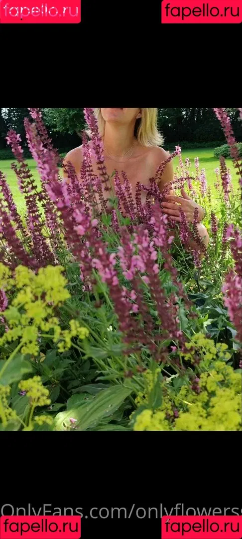 onlyflowersgirl Onlyfans Photo Gallery 