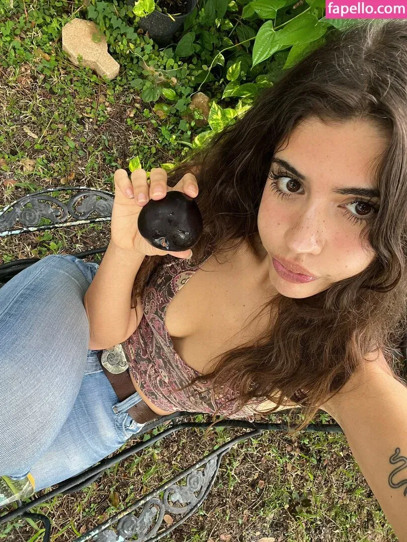 whoreonica Onlyfans Photo Gallery 