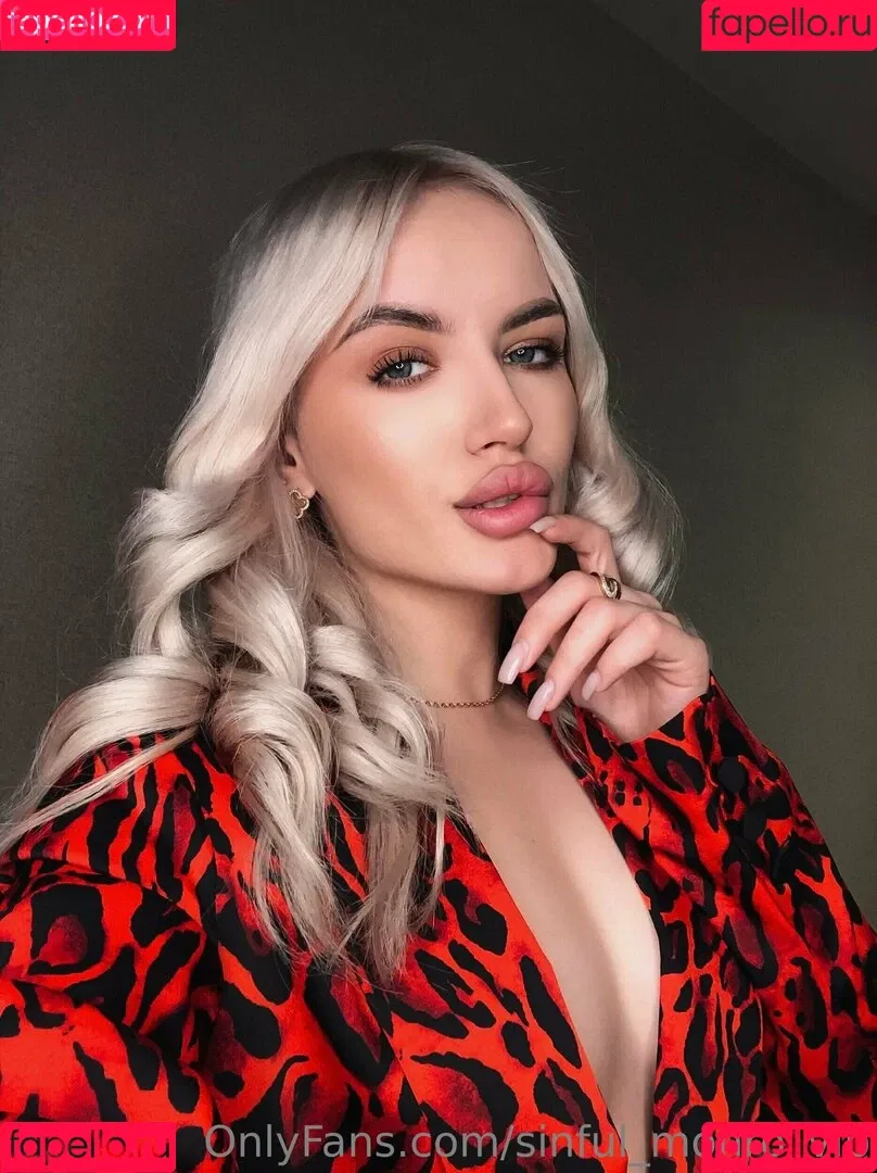 sinful_monro_vip Onlyfans Photo Gallery 