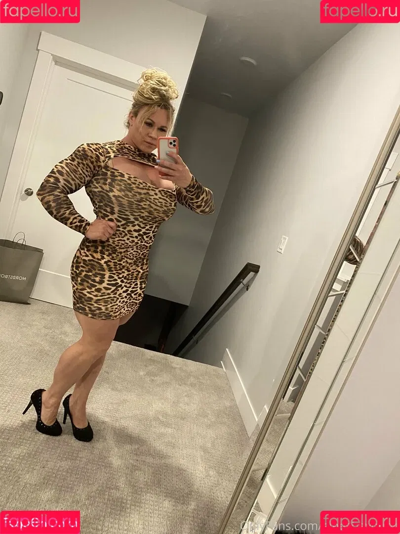aleeshayoung Onlyfans Photo Gallery 
