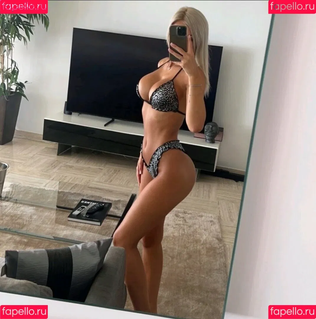 Leakrs_ Lea Onlyfans Photo Gallery 