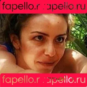 Karolin Fişekçi Onlyfans Photo Gallery 
