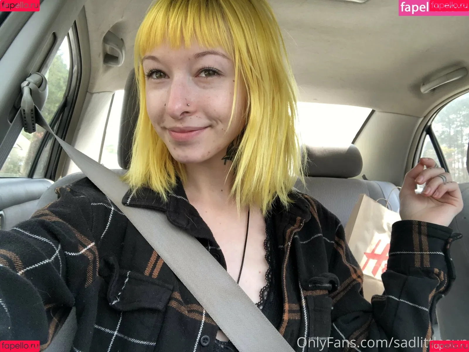 sadlittlesun Onlyfans Photo Gallery 