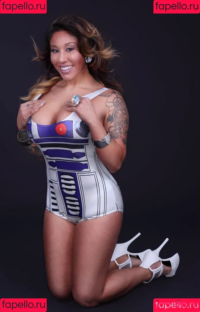 Lexi Layne Onlyfans Photo Gallery 