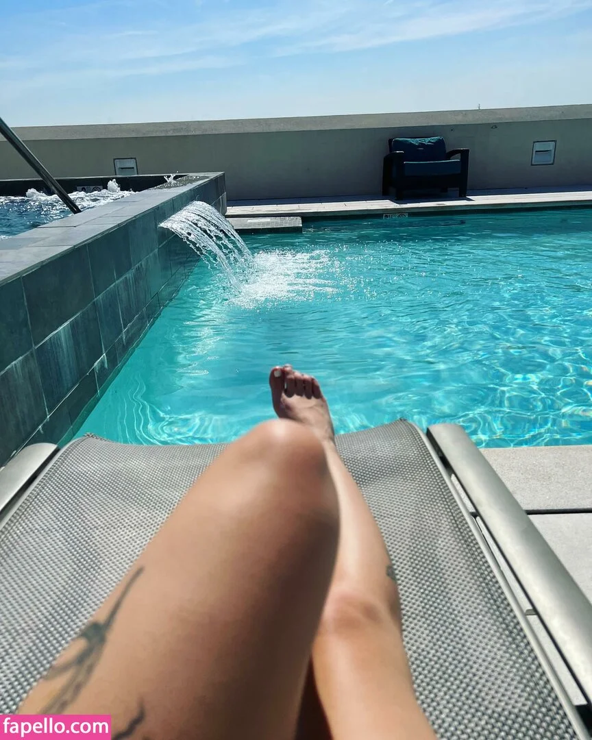 emusnotdeadpremium Onlyfans Photo Gallery 