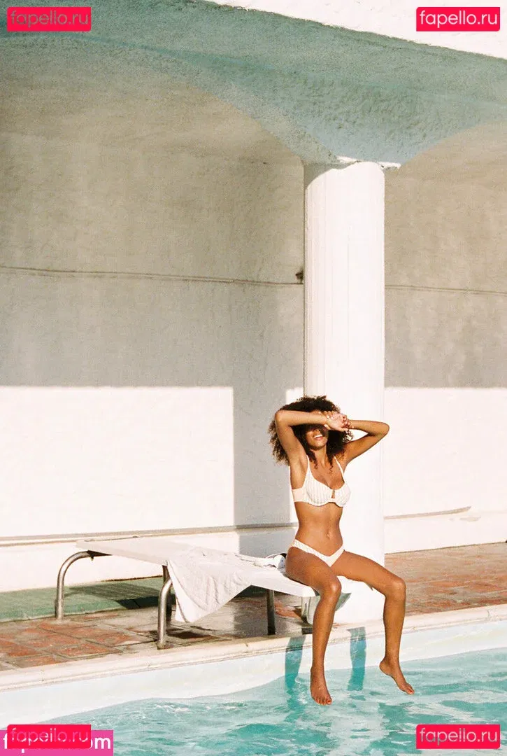 Tina Kunakey Onlyfans Photo Gallery 