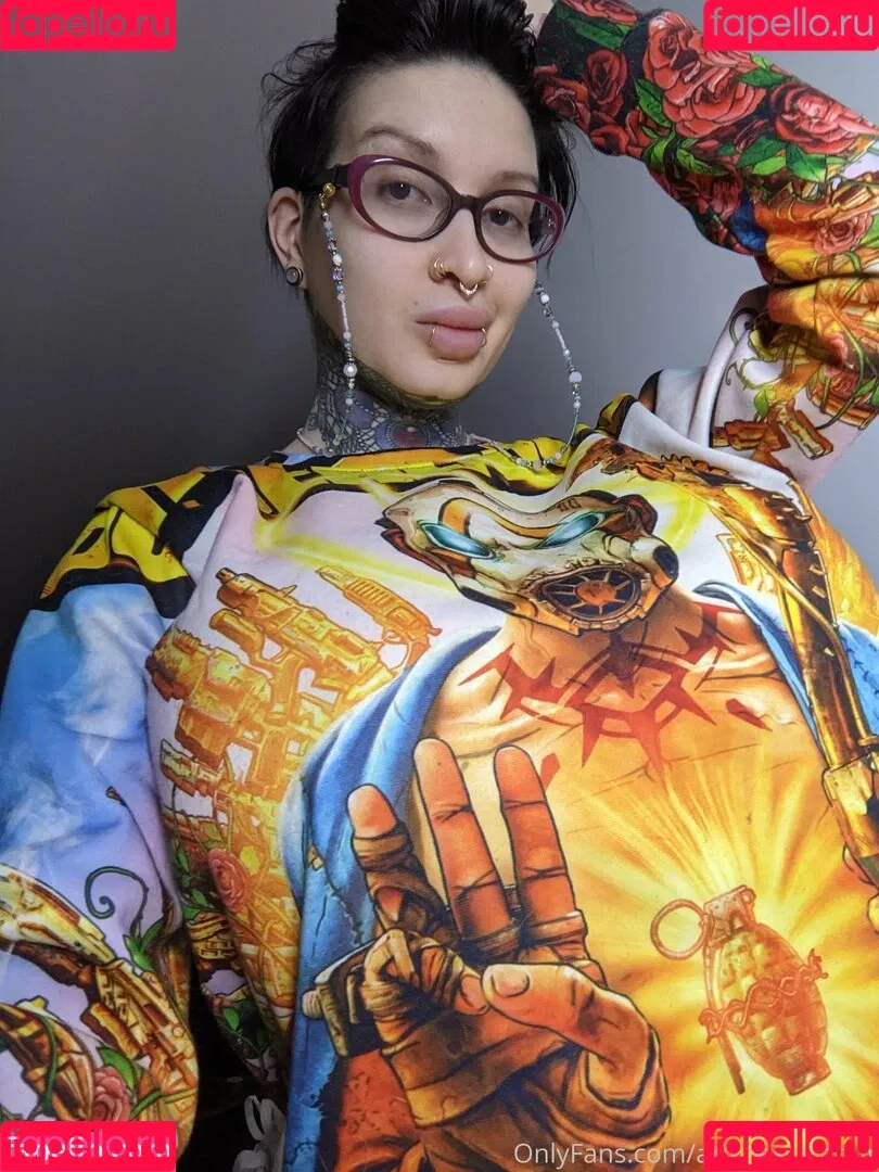 arianestamour Onlyfans Photo Gallery 
