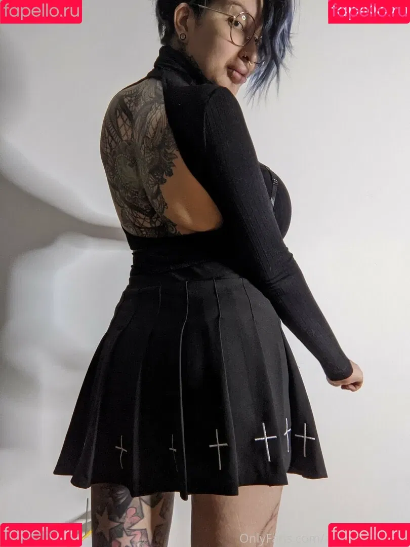 arianestamour Onlyfans Photo Gallery 
