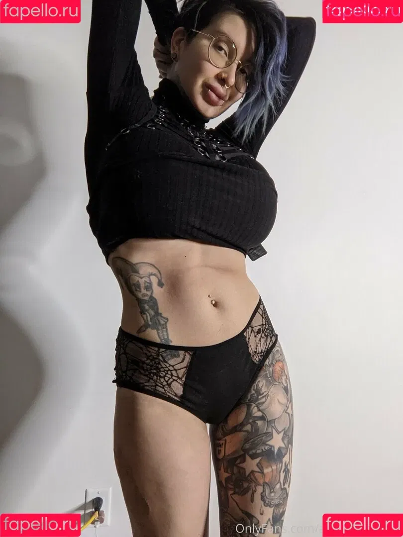 arianestamour Onlyfans Photo Gallery 