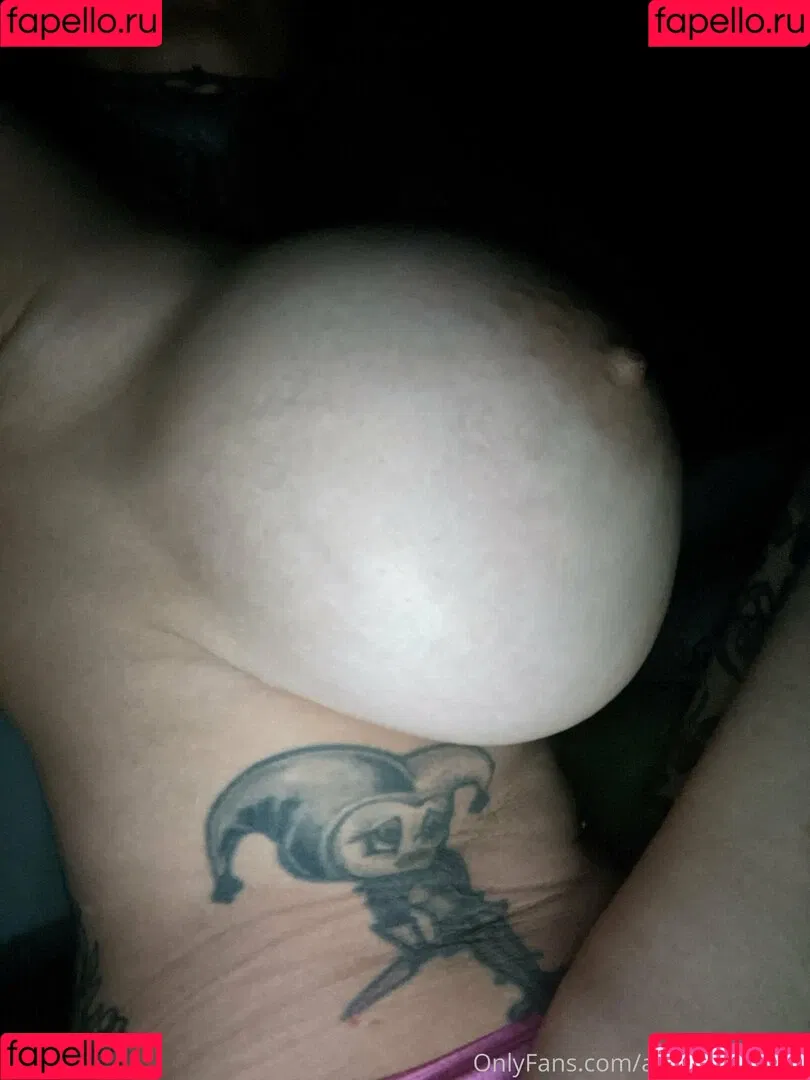arianestamour Onlyfans Photo Gallery 