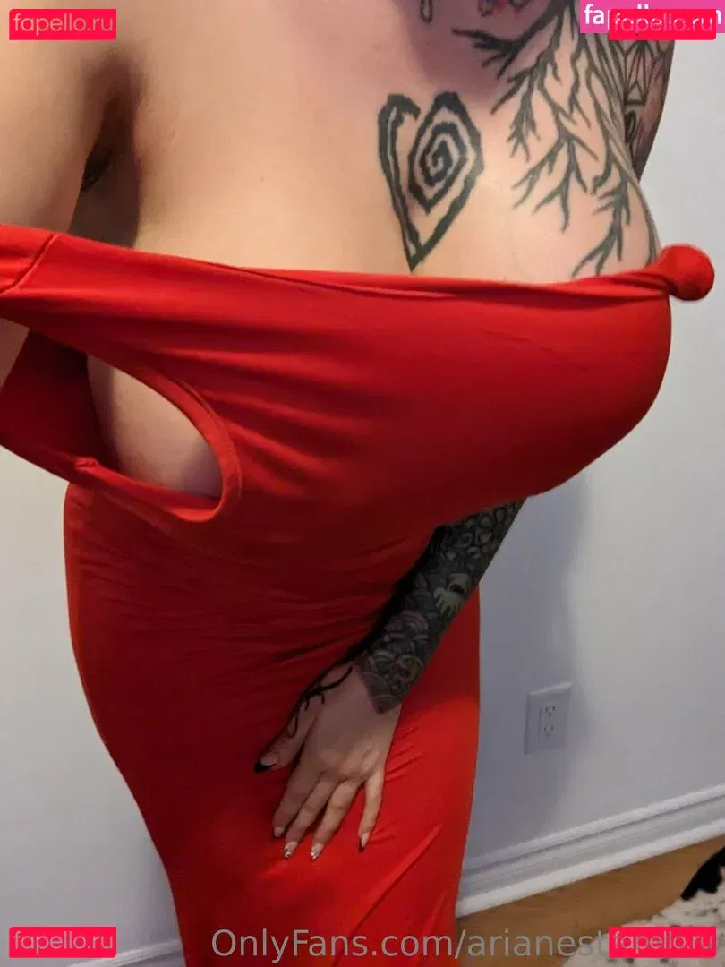 arianestamour Onlyfans Photo Gallery 